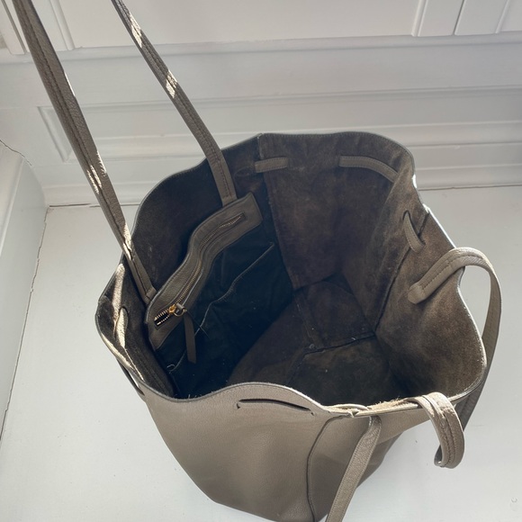 Celine Cabas Phantom Soft Grained Calfskin Taupe - Picture 2 of 8